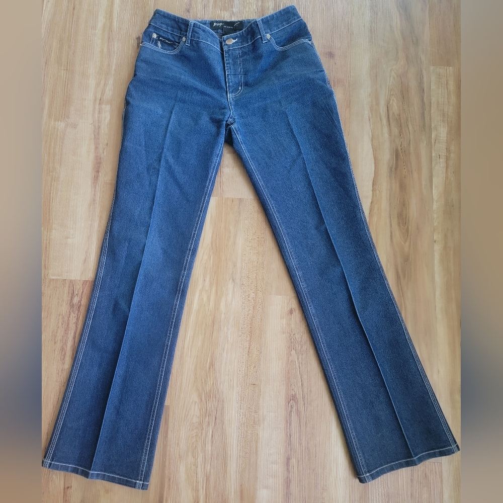 Betsey Johnson Vintage Boot Cut Blue Jeans with Lightening Bolts⚡👖 Size Medium